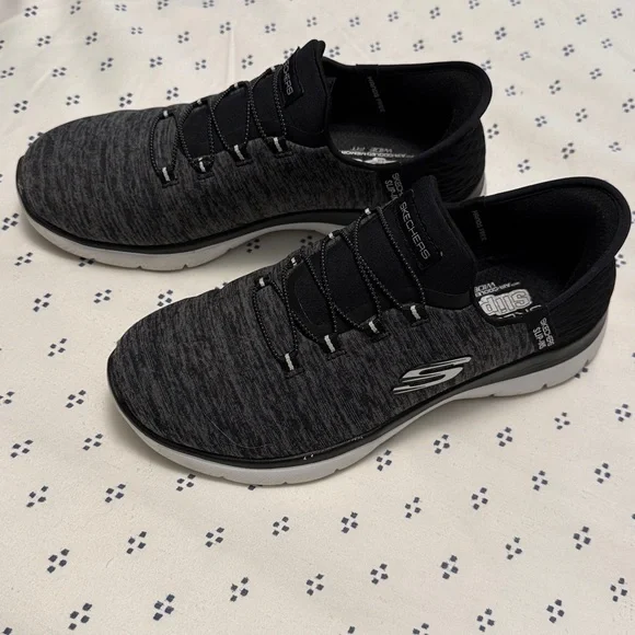 Skechers Slip-Ins Shoes Size 9 - Picture 4 of 9